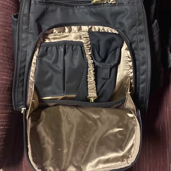 Black Jujube Diaper Bag - Picture 5 of 6